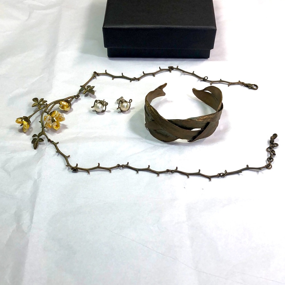 Lovely Michael Michaud Silver Seasons set